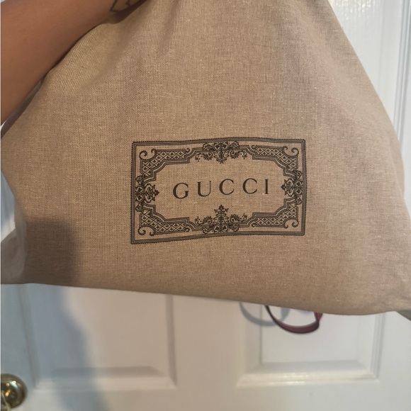 Gucci GG Supreme Boston - Picture 10 of 12